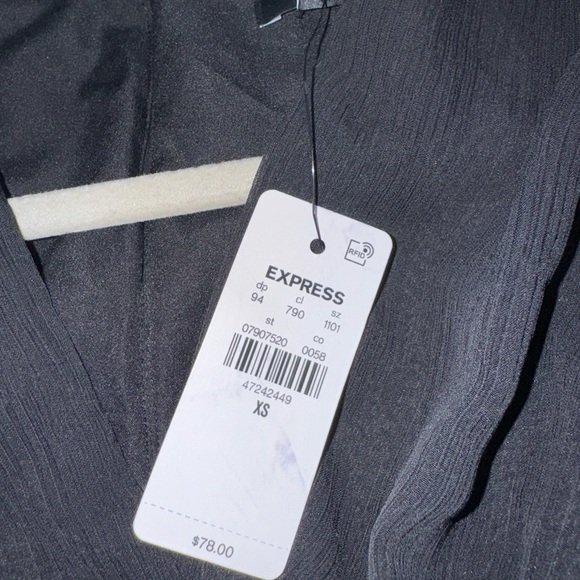 Express Romper - Picture 3 of 3